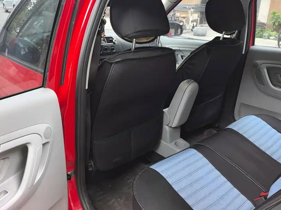 Skoda Fabia — миниатюра 11