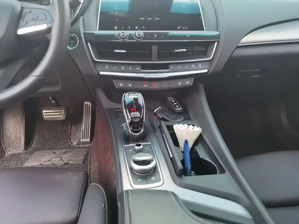 Cadillac CT5 — миниатюра 14