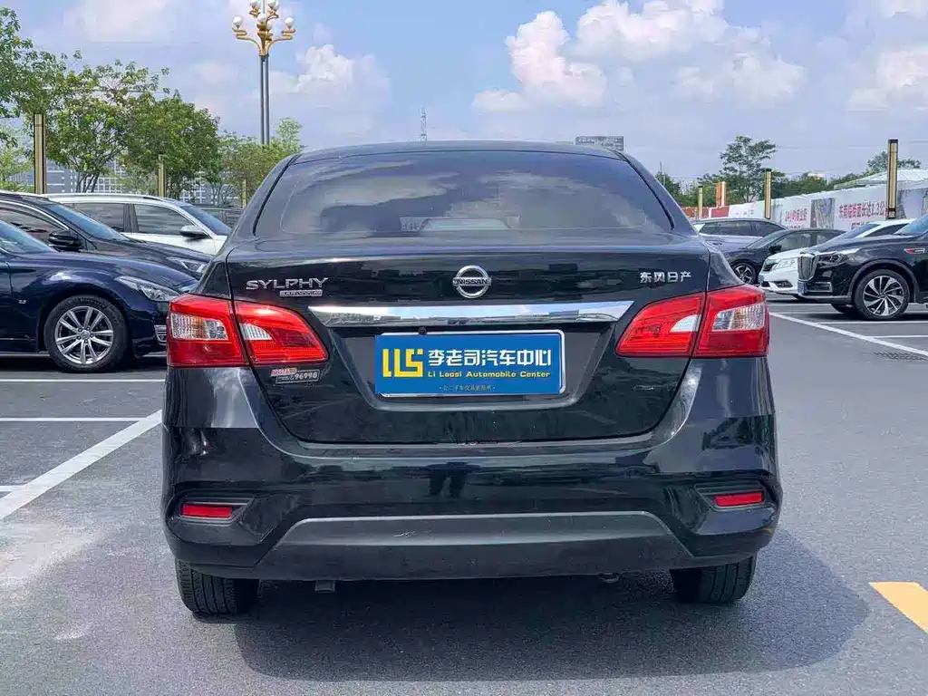 Nissan Sylphy — миниатюра 3