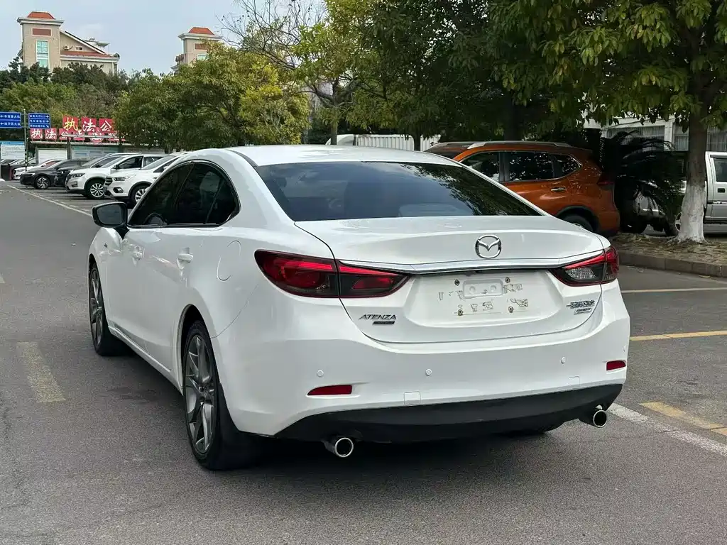 Mazda Atenza — миниатюра 6