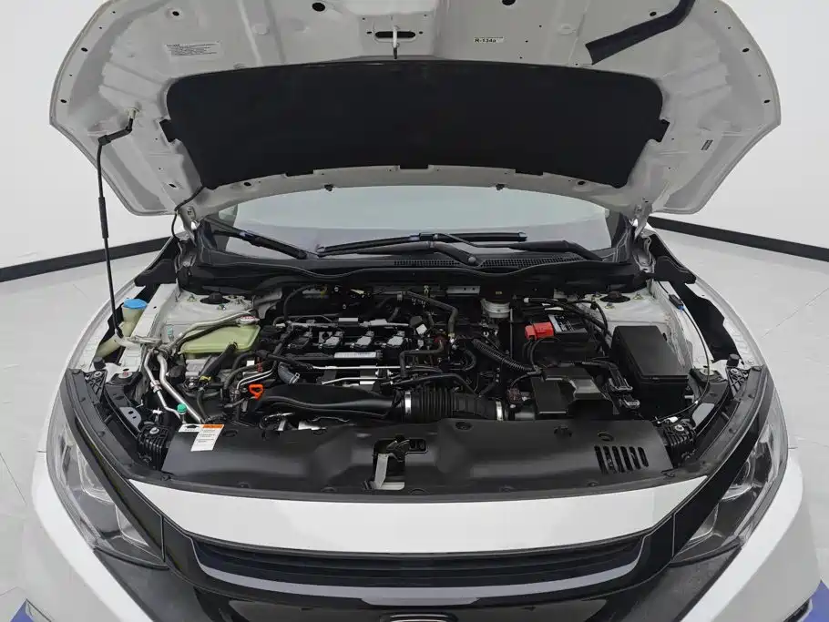 Honda Civic — миниатюра 10