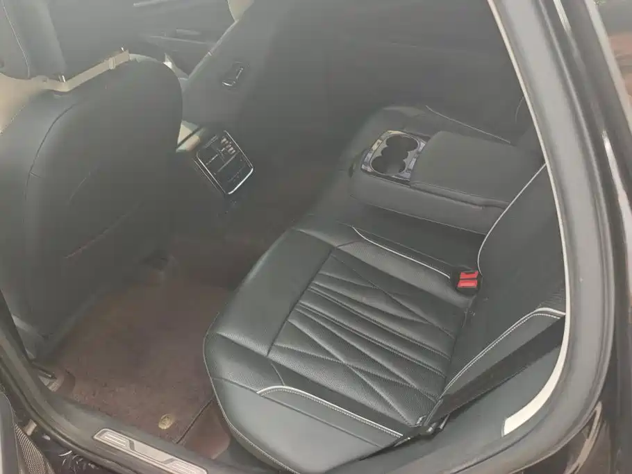 Volkswagen Passat — миниатюра 11