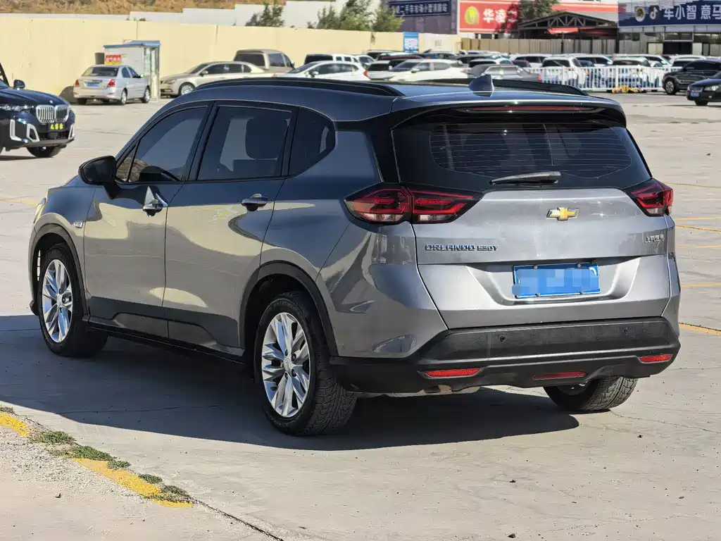 Chevrolet Volando — миниатюра 9