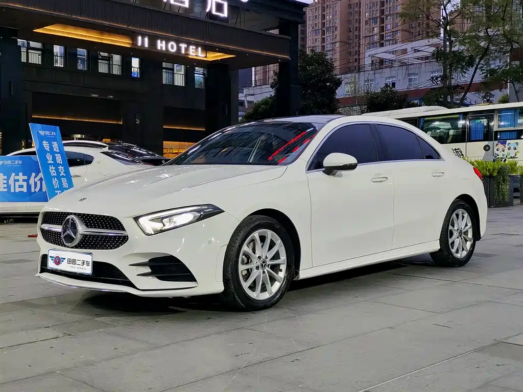 MERCEDES-BENZ A CLASS
