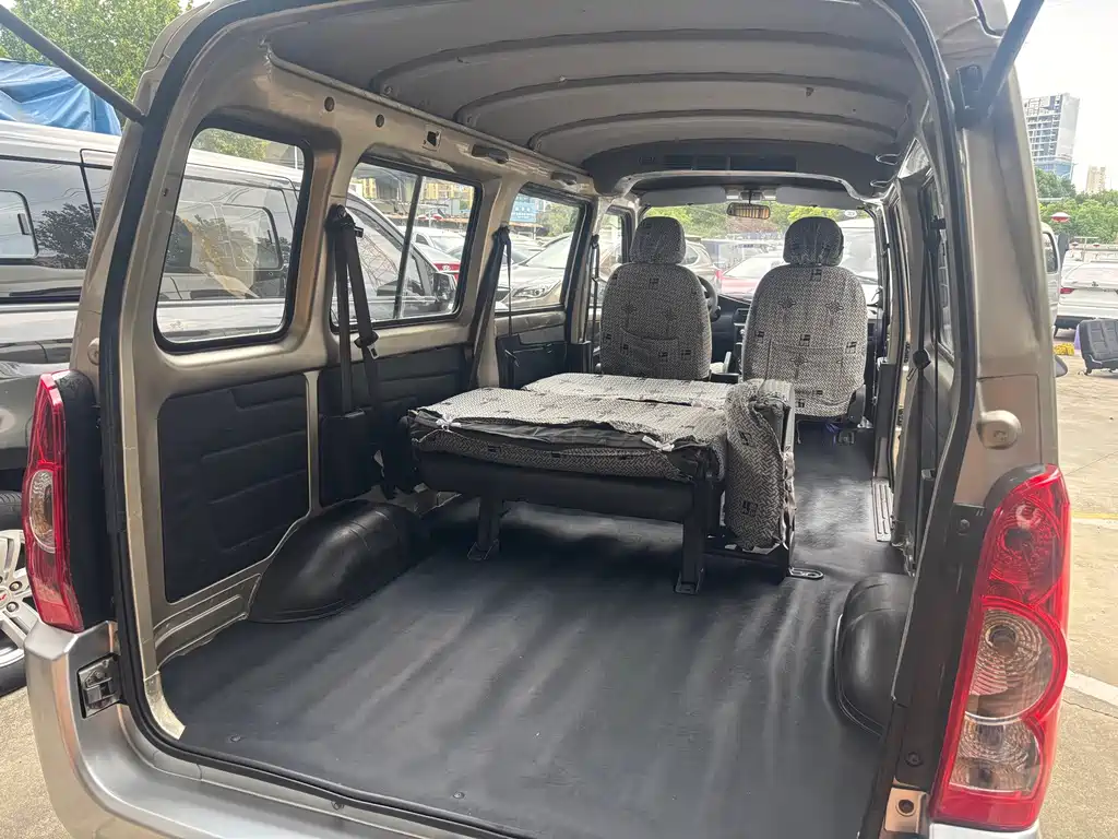 Wuling Rongguang — миниатюра 15