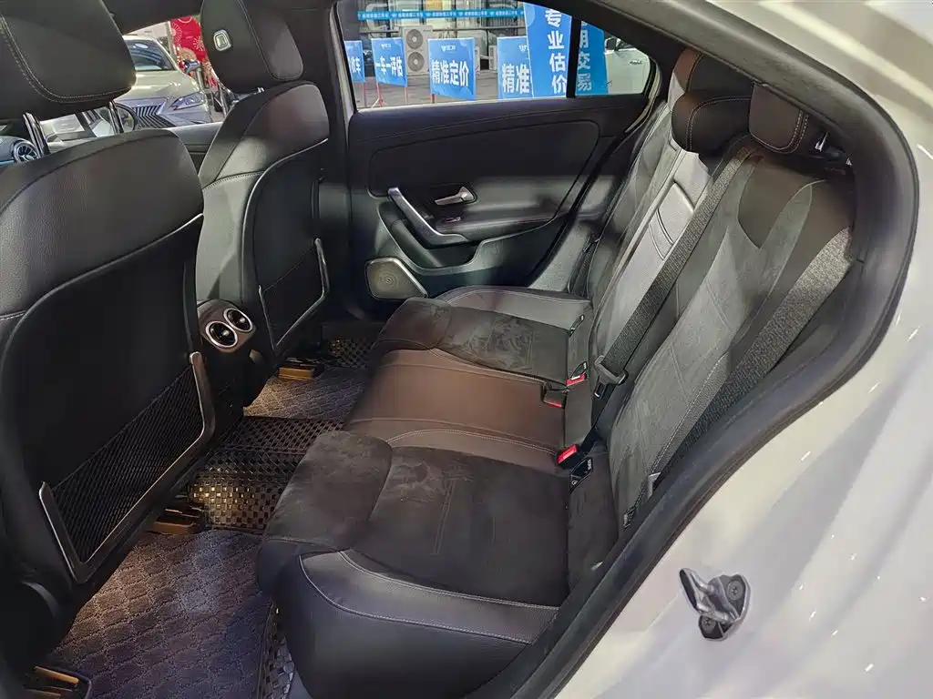 MERCEDES-BENZ A CLASS