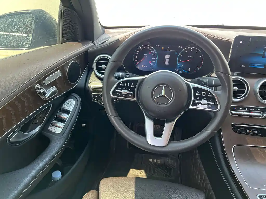 Mercedes-Benz GLC — миниатюра 3