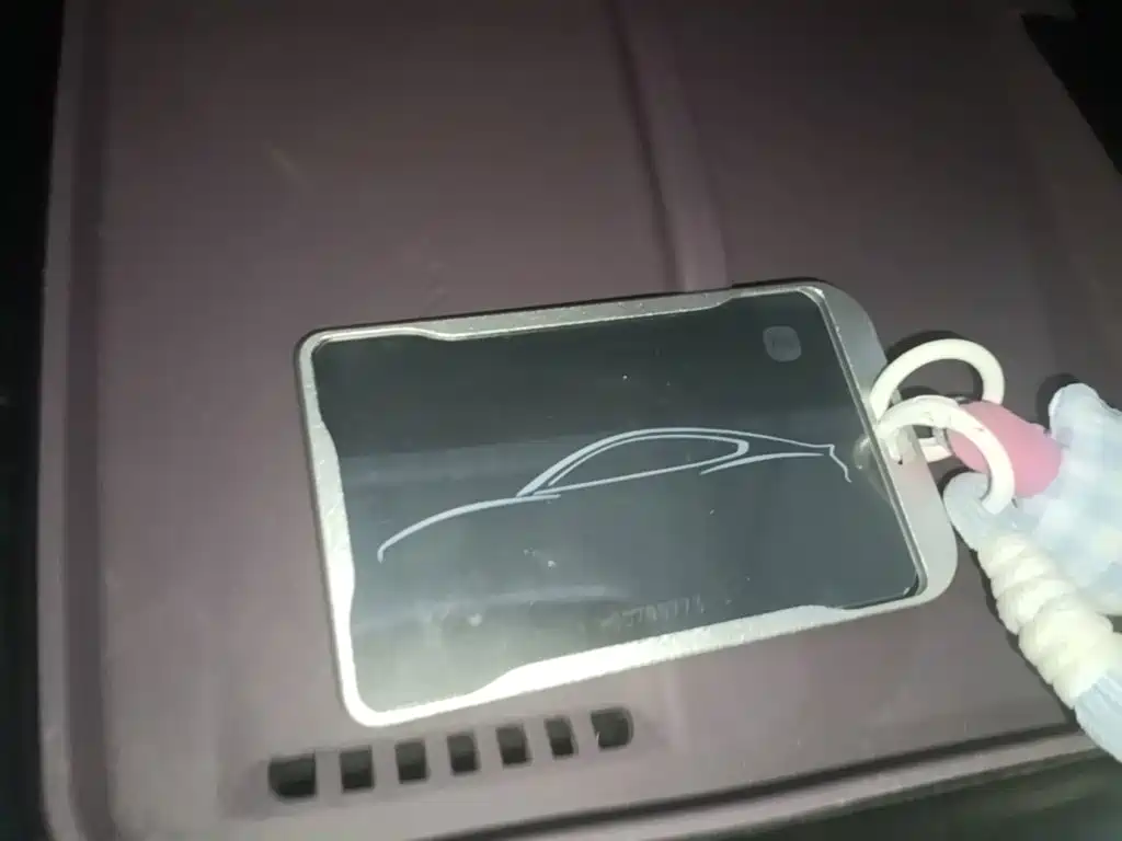 Xiaomi SU7 — миниатюра 9