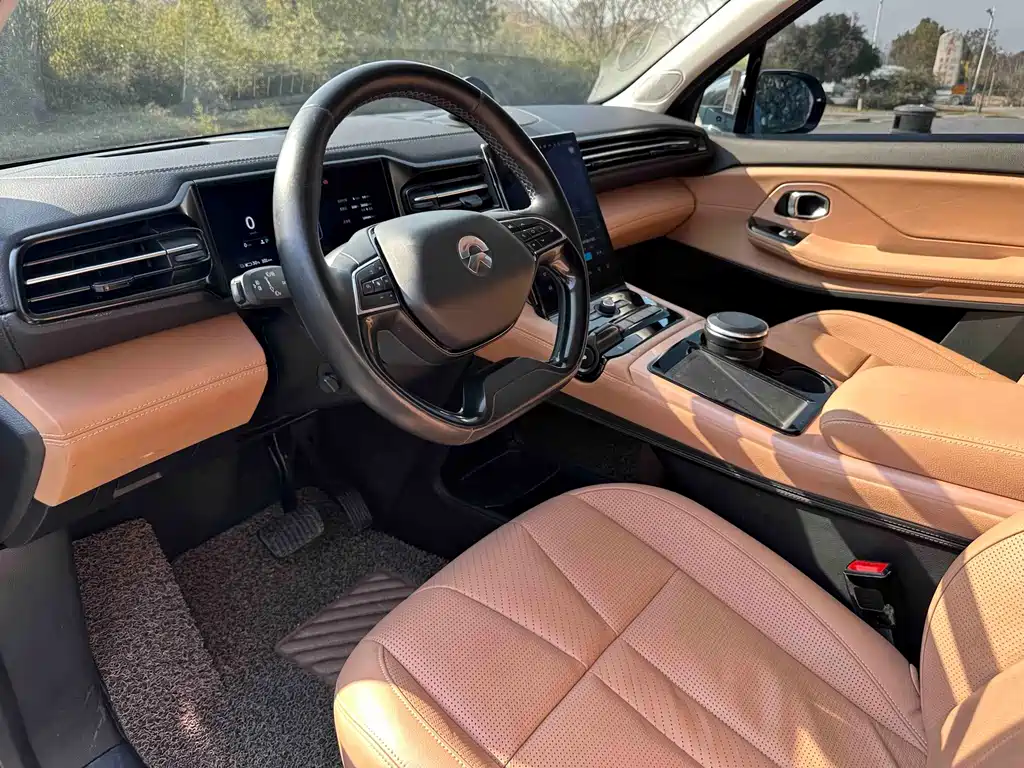 NIO ES8 — миниатюра 8
