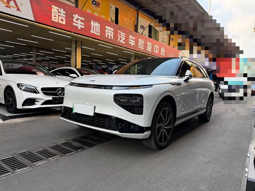 XPeng G9