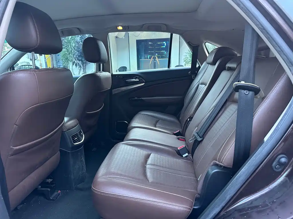 BYD S7 — миниатюра 12