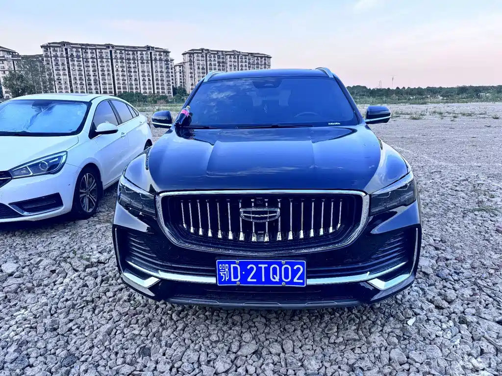 Geely Xingyue L — миниатюра 2
