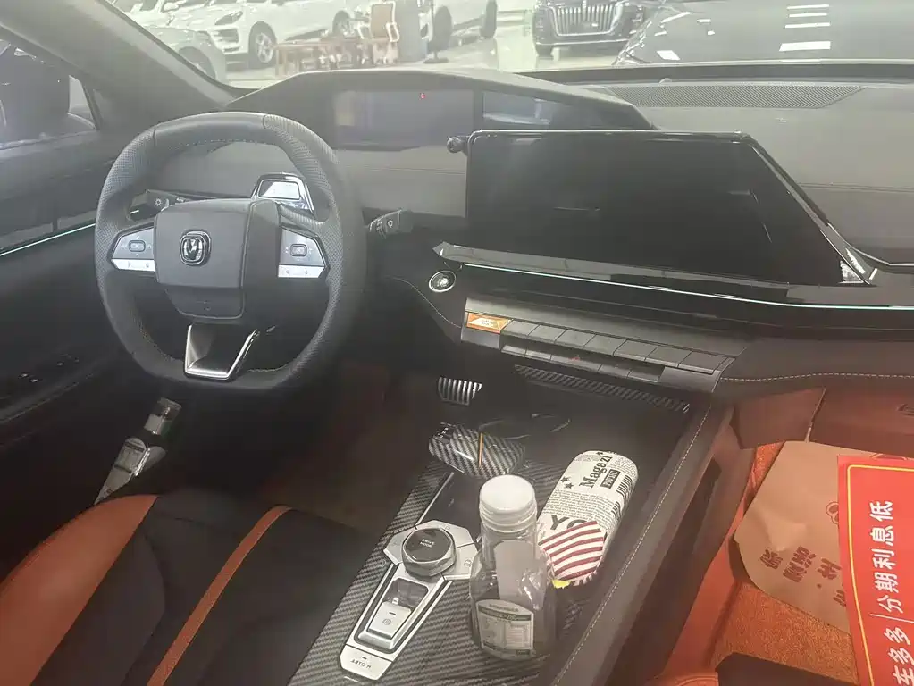 Changan UNI-V — миниатюра 4