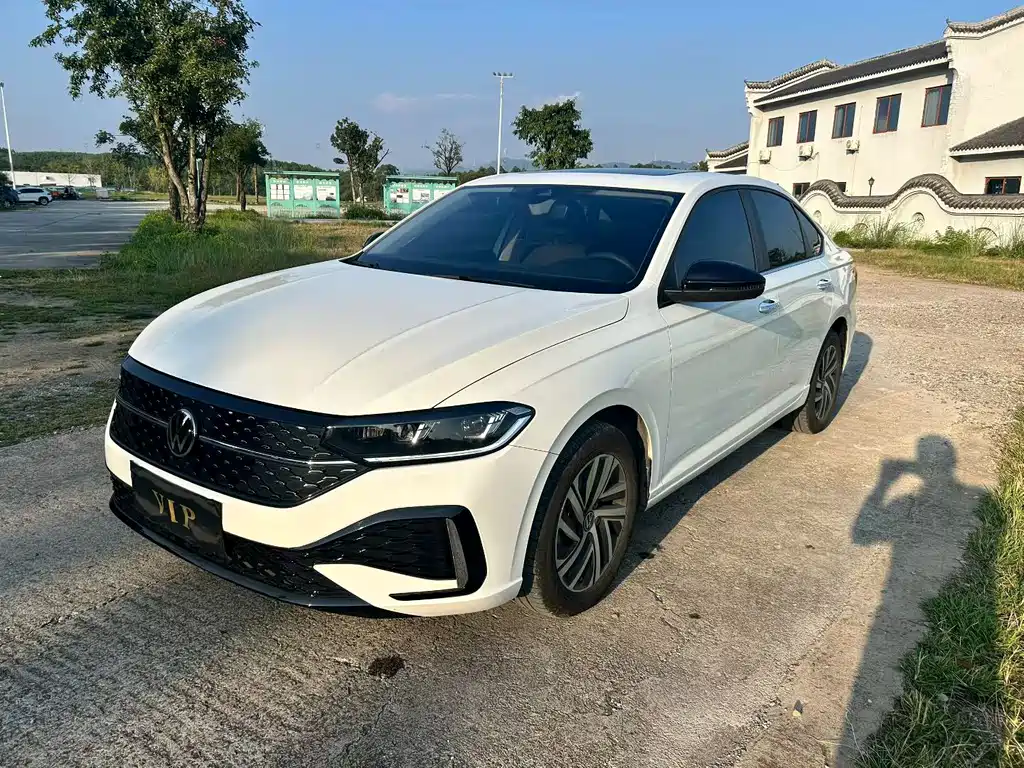 Volkswagen Lavida — миниатюра 3