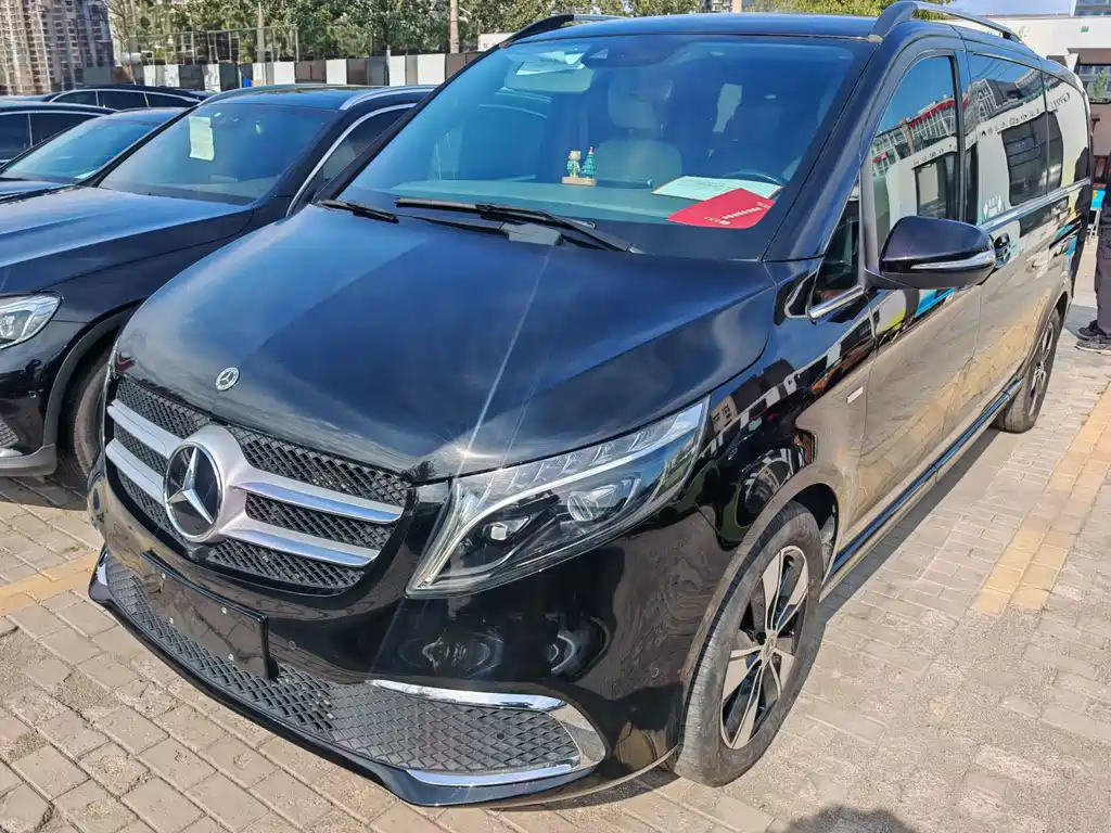 Mercedes-Benz V-Class 2023