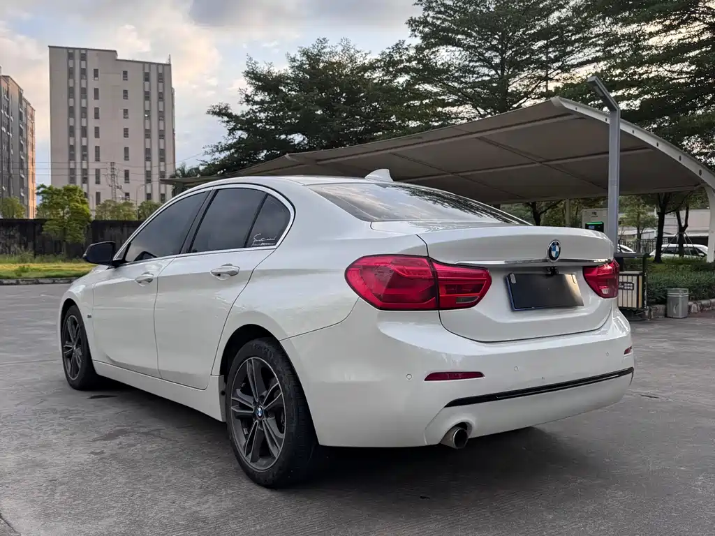 BMW 1 Series — миниатюра 8