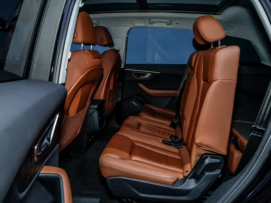 Audi Q7 — миниатюра 10