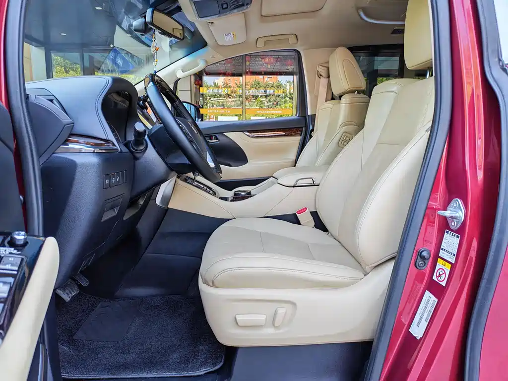 Toyota Alphard 2018 3.5L Luxury