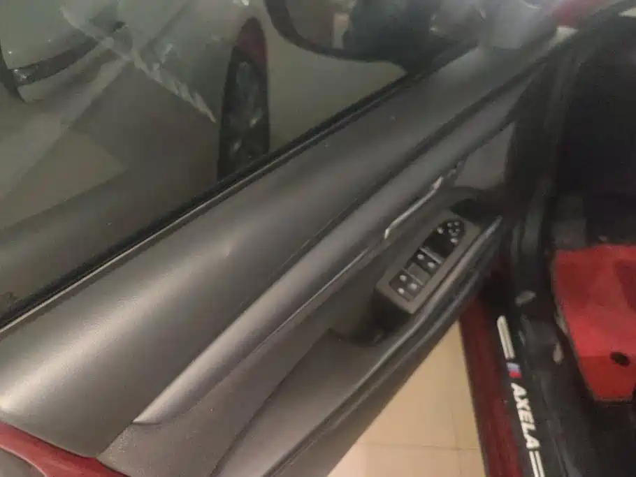 Mazda 3 Axela — миниатюра 7