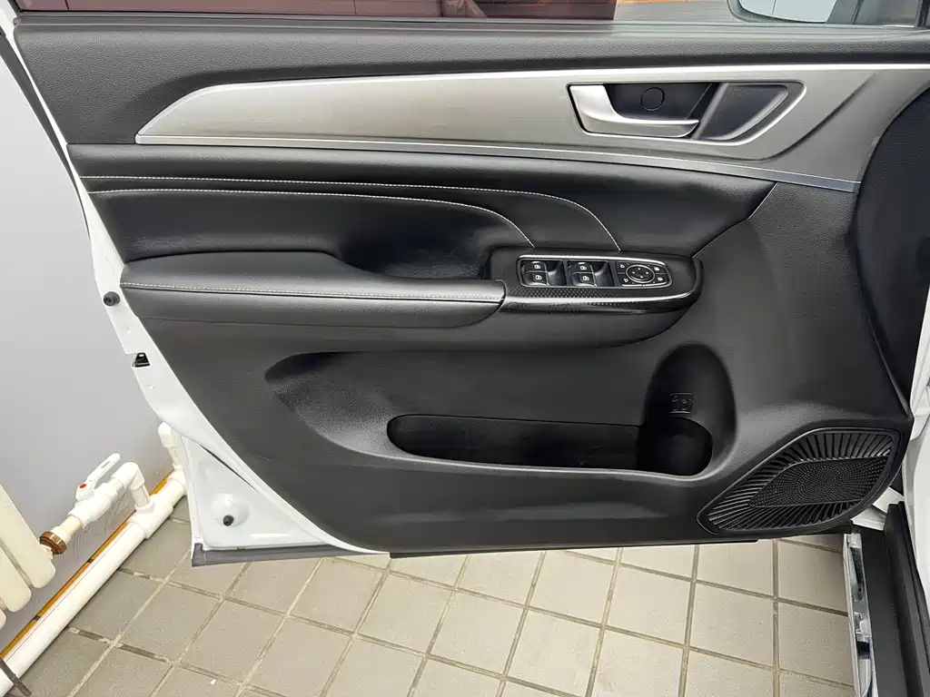 Haval M6 — миниатюра 16
