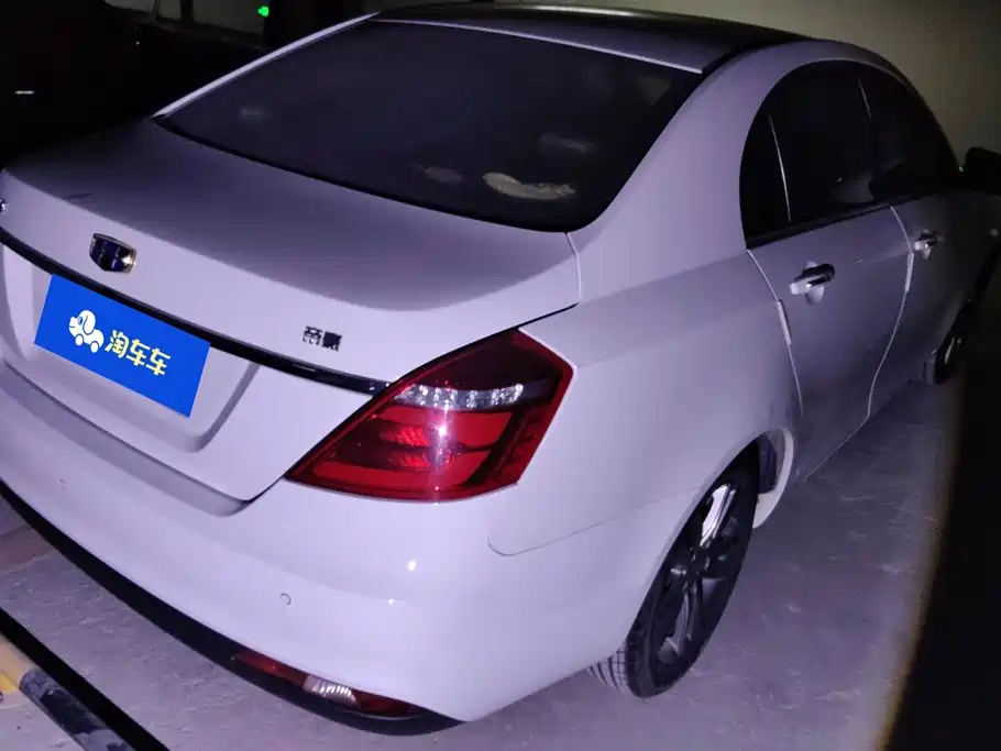 Geely Emgrand — миниатюра 3