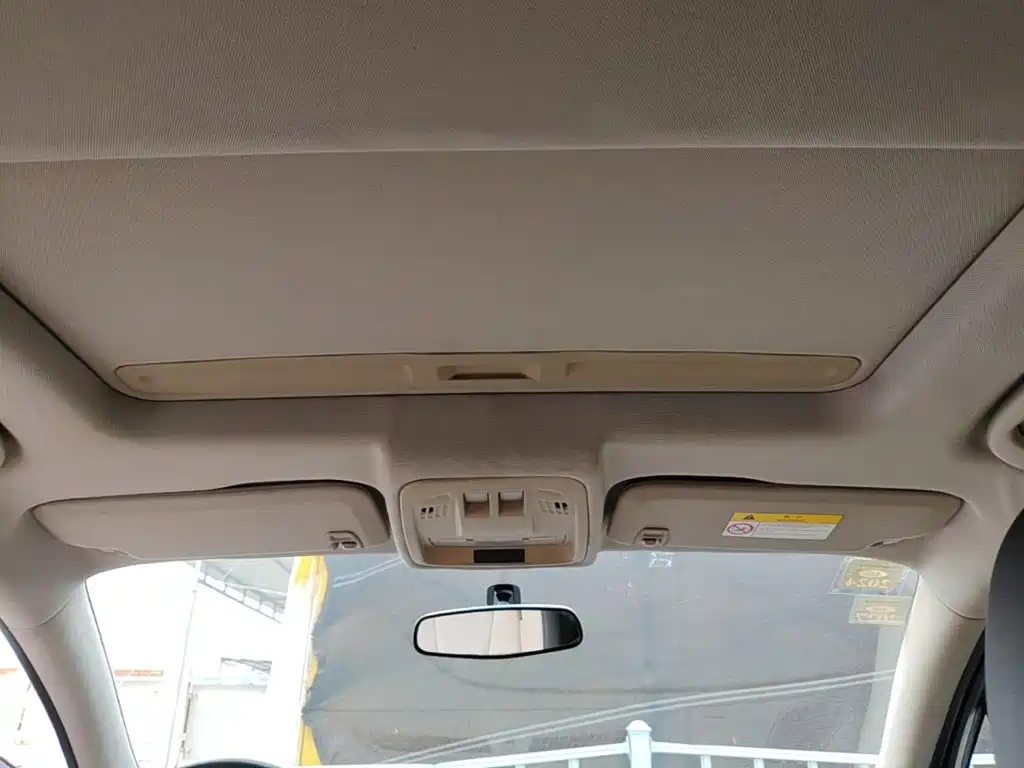 Buick Verano — миниатюра 18