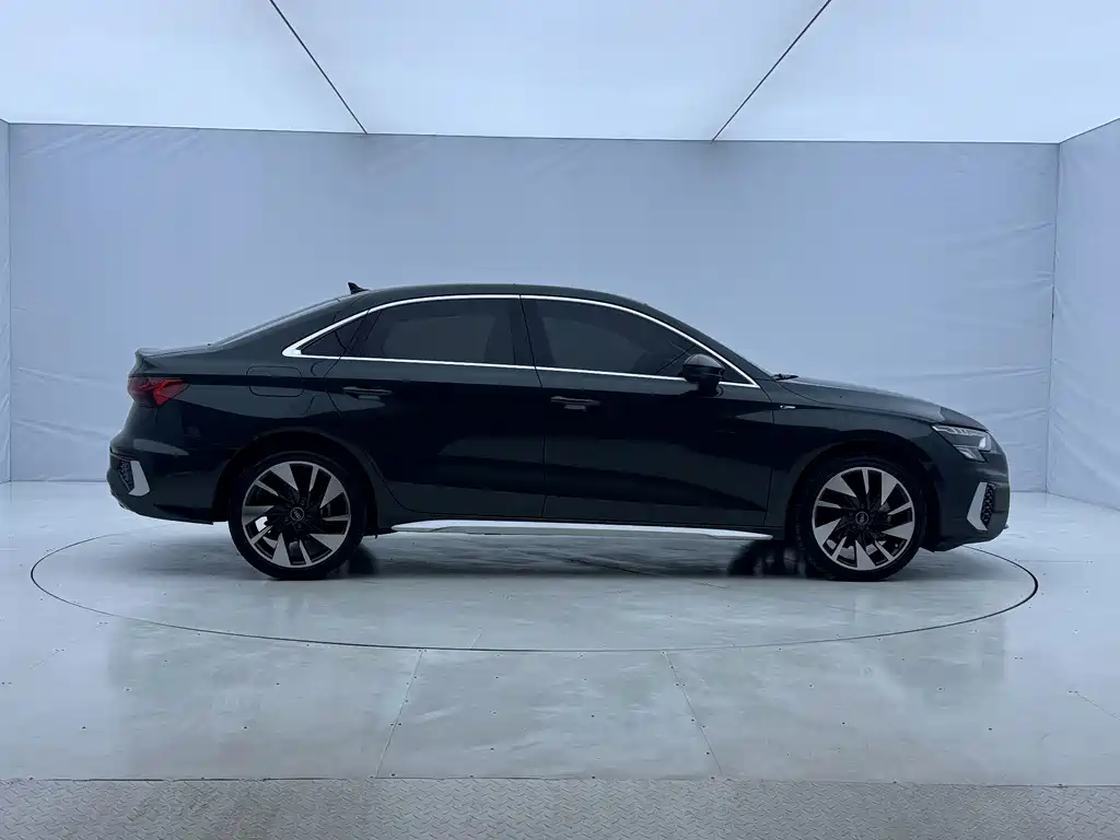 Audi A3 — миниатюра 7