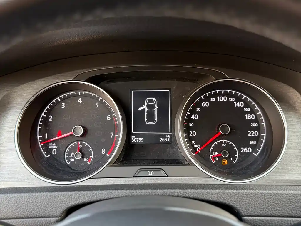 Volkswagen Golf — миниатюра 6