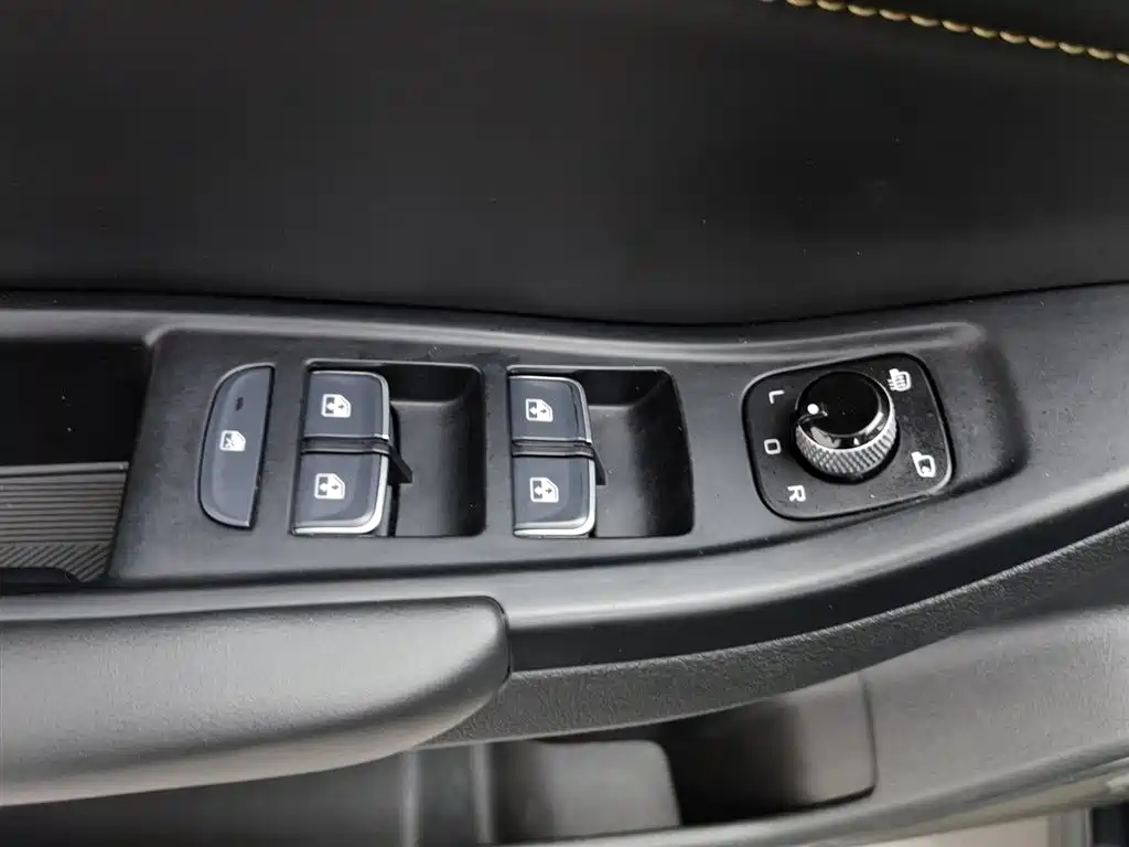Bestune B70 2022 1.5T AT