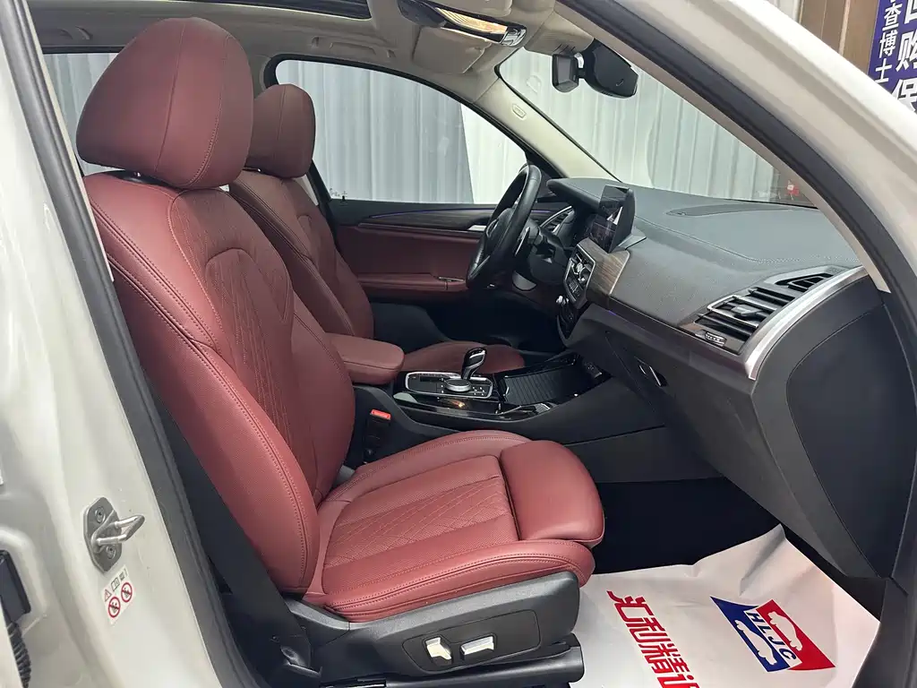 BMW X3 — миниатюра 21