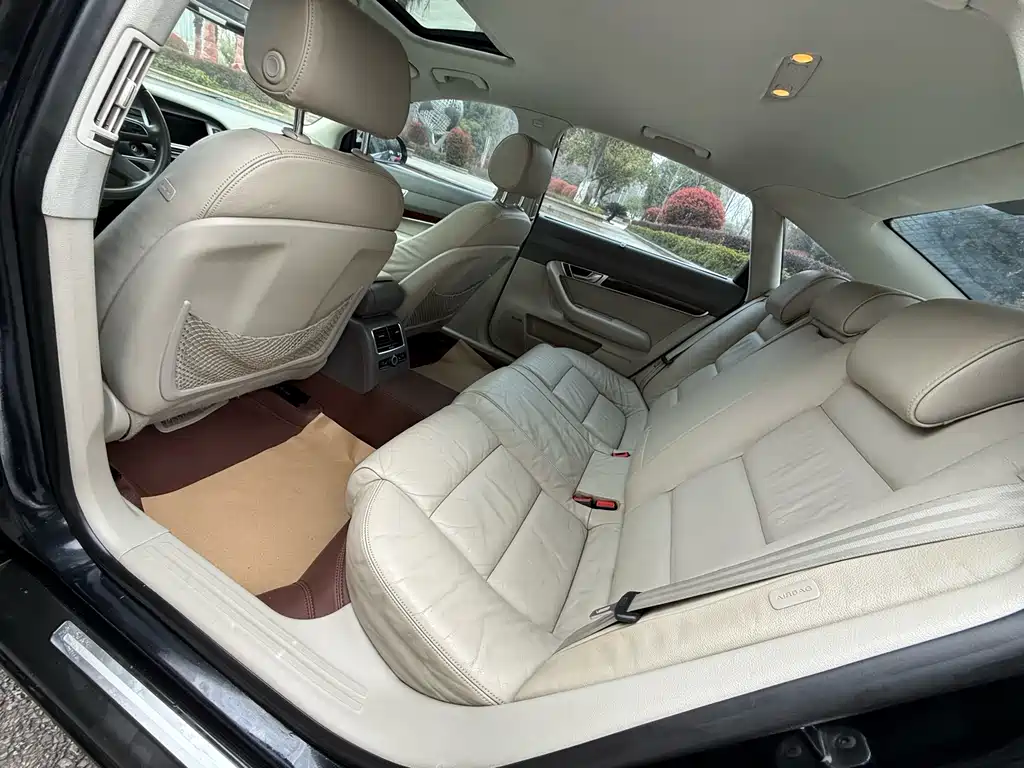 Audi A6L 2011 2.7 TDI Comfort