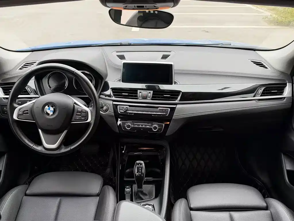 BMW X2 (Import) — миниатюра 10