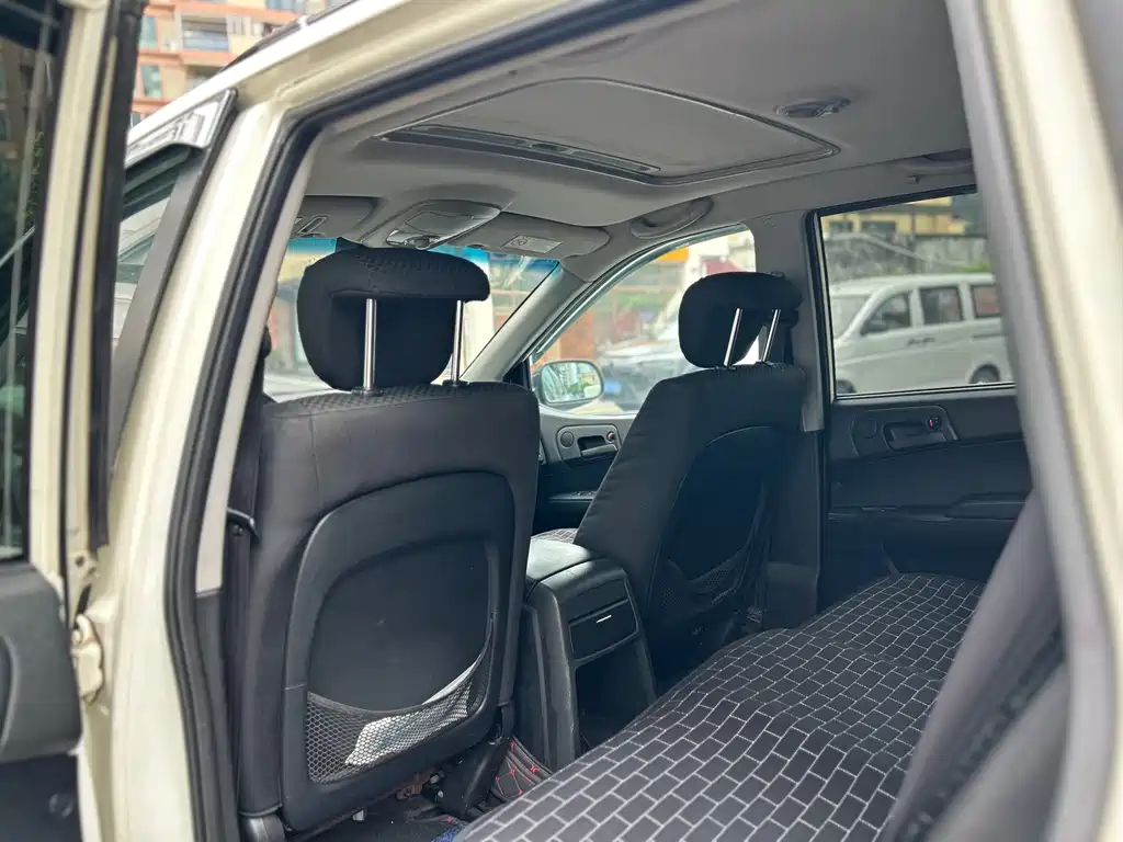 SsangYong Kyron — миниатюра 16