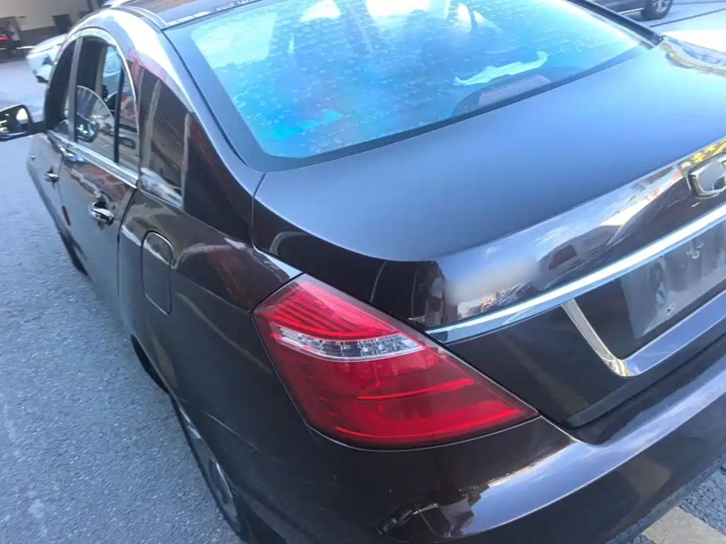 Geely Emgrand — миниатюра 5