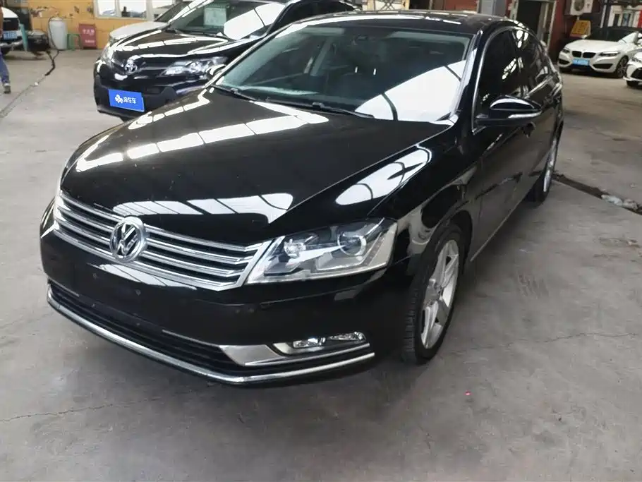 Volkswagen Magotan 2016