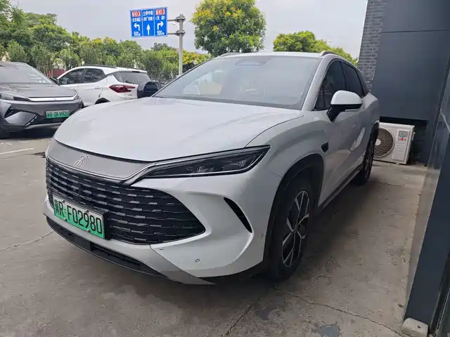 2025 BYD Song EV