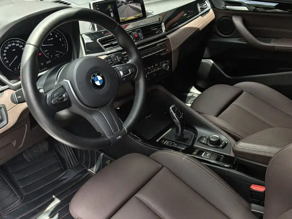 BMW X2 2020 sDrive25i Lead M Sport