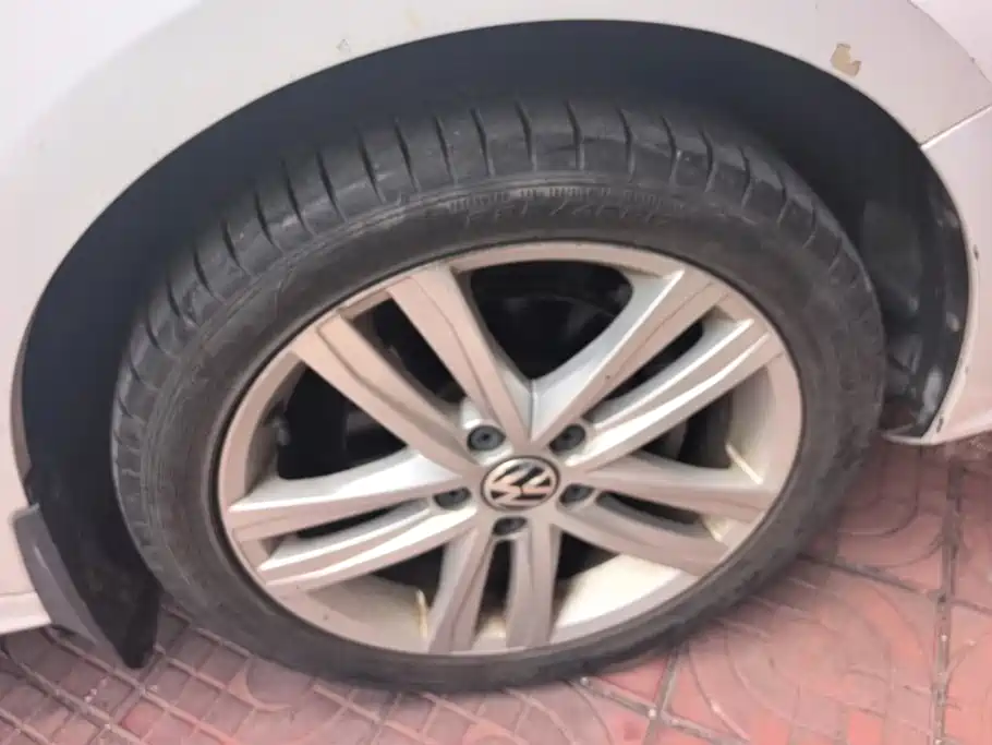 Volkswagen Sagitar — миниатюра 6