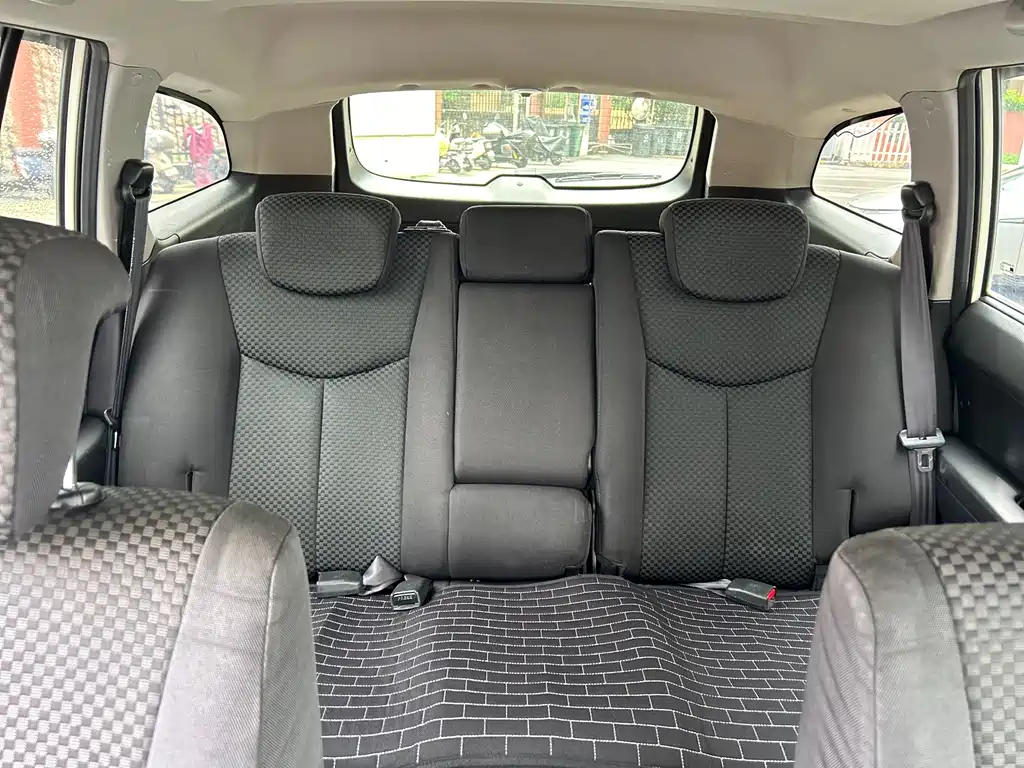 SsangYong Kyron — миниатюра 37