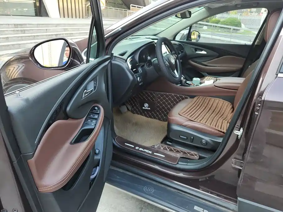 Buick Envision Plus — миниатюра 9