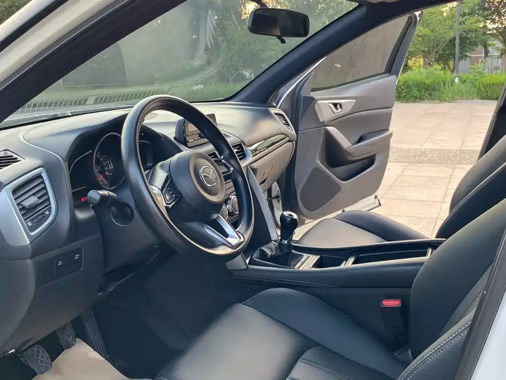 Mazda CX-4 — миниатюра 4