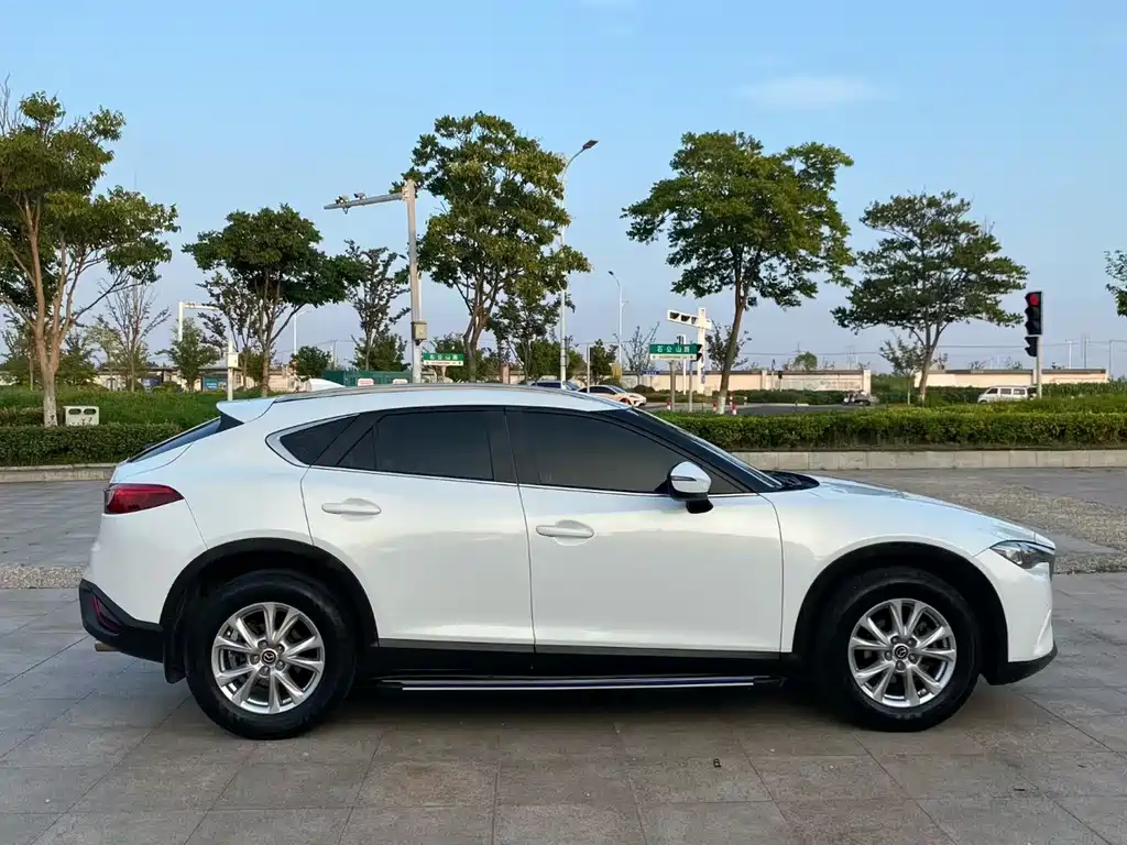 Mazda CX-4 — миниатюра 9