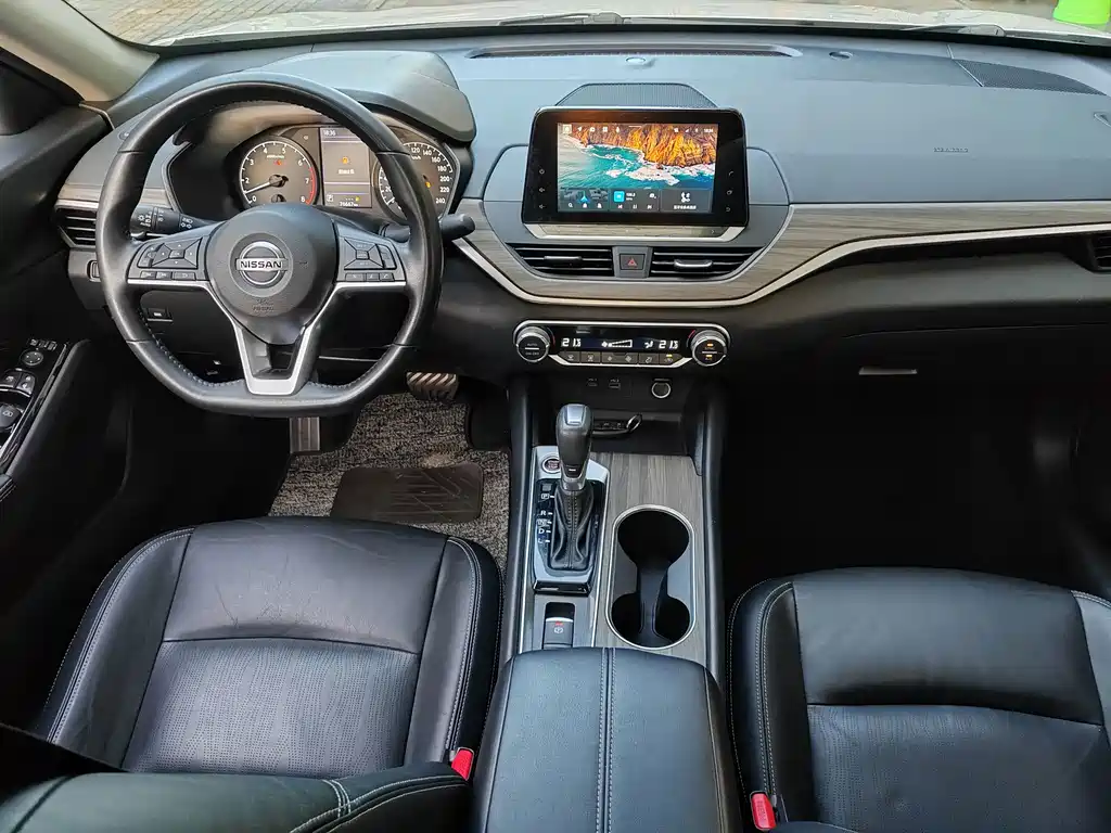 Nissan Teana — миниатюра 7