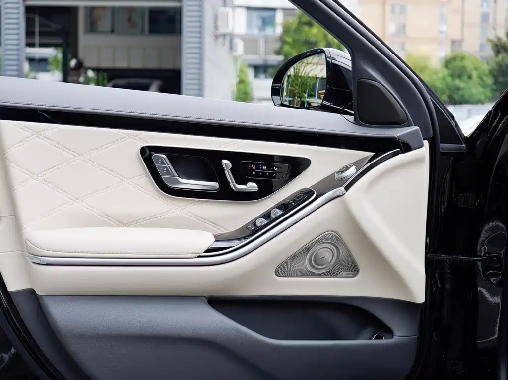 Mercedes-Benz S-Class — миниатюра 20