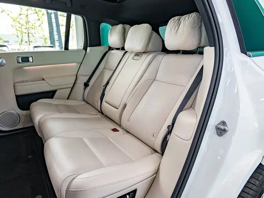 Li Auto Li L7 — миниатюра 16