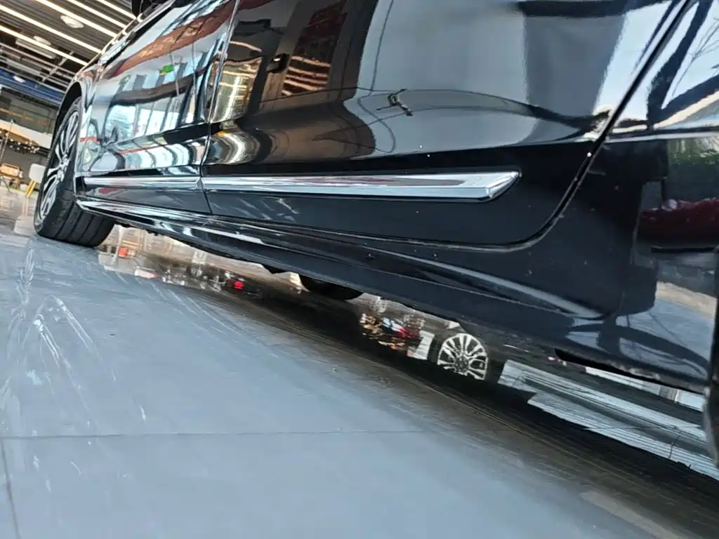 Lincoln Continental — миниатюра 22