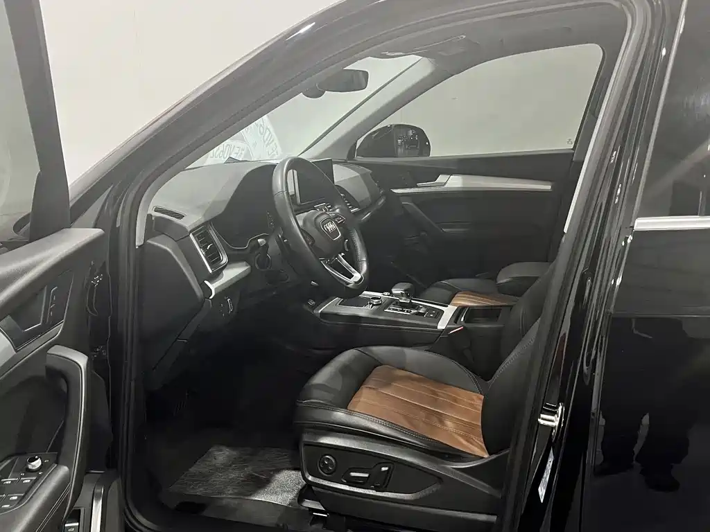 Audi Q5L — миниатюра 4
