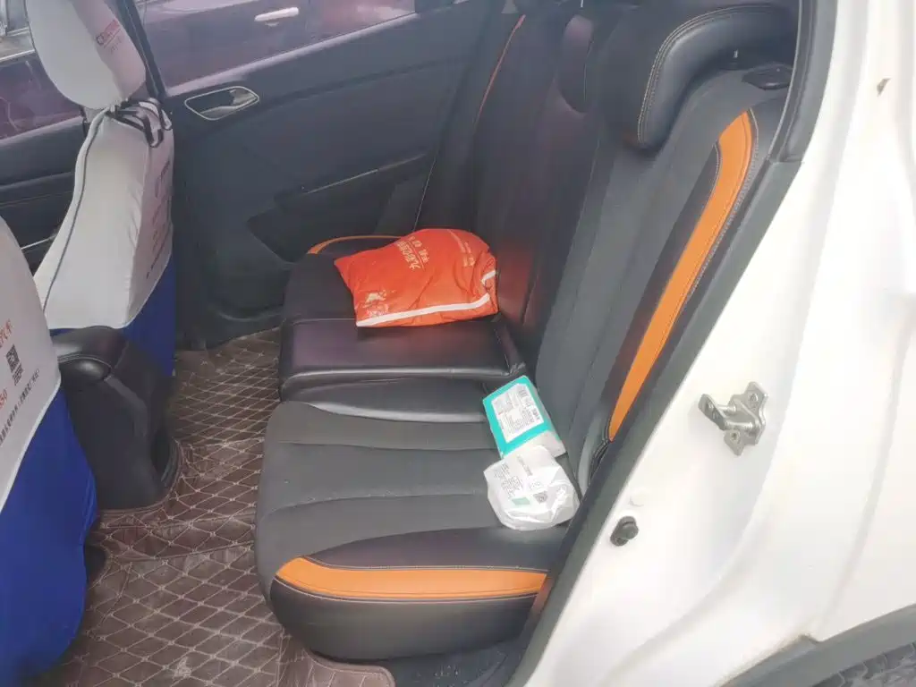 Baojun 310 — миниатюра 13