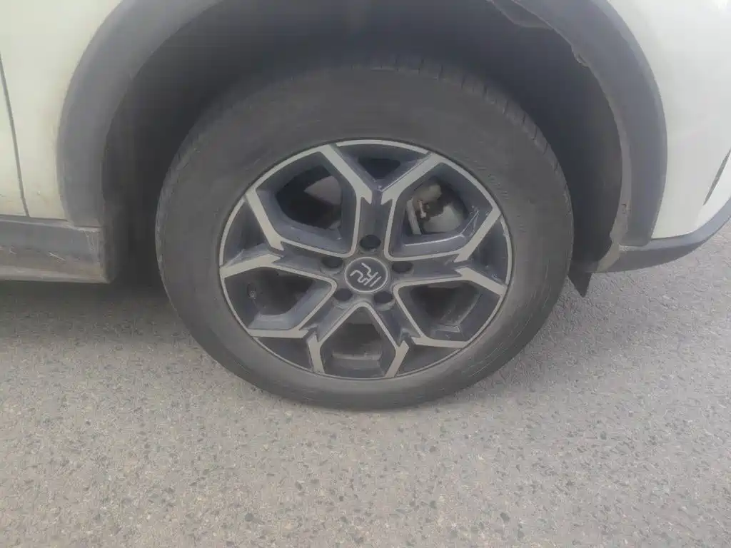 BYD Yuan Pro — миниатюра 8