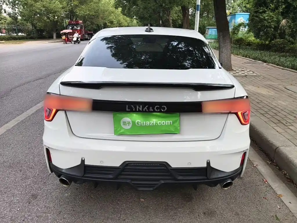 Lynk & Co 03 — миниатюра 6
